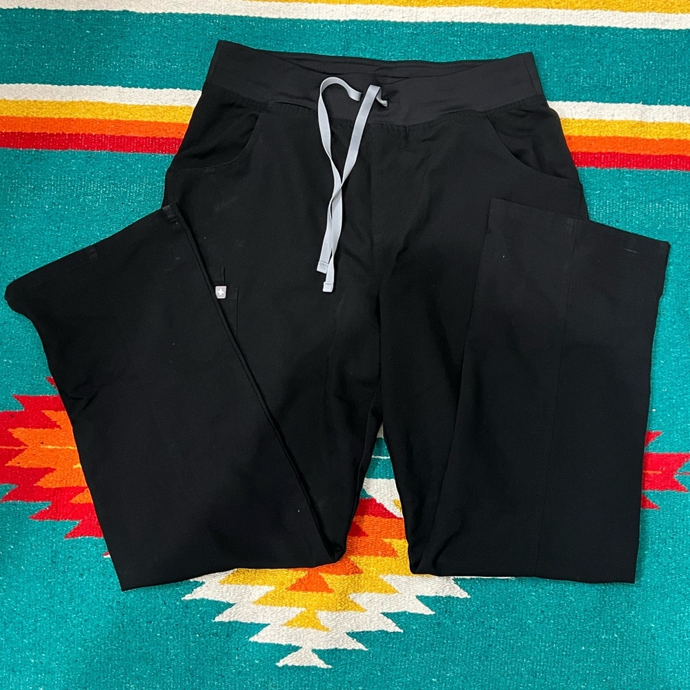 Women’s Figs Scrub Pants